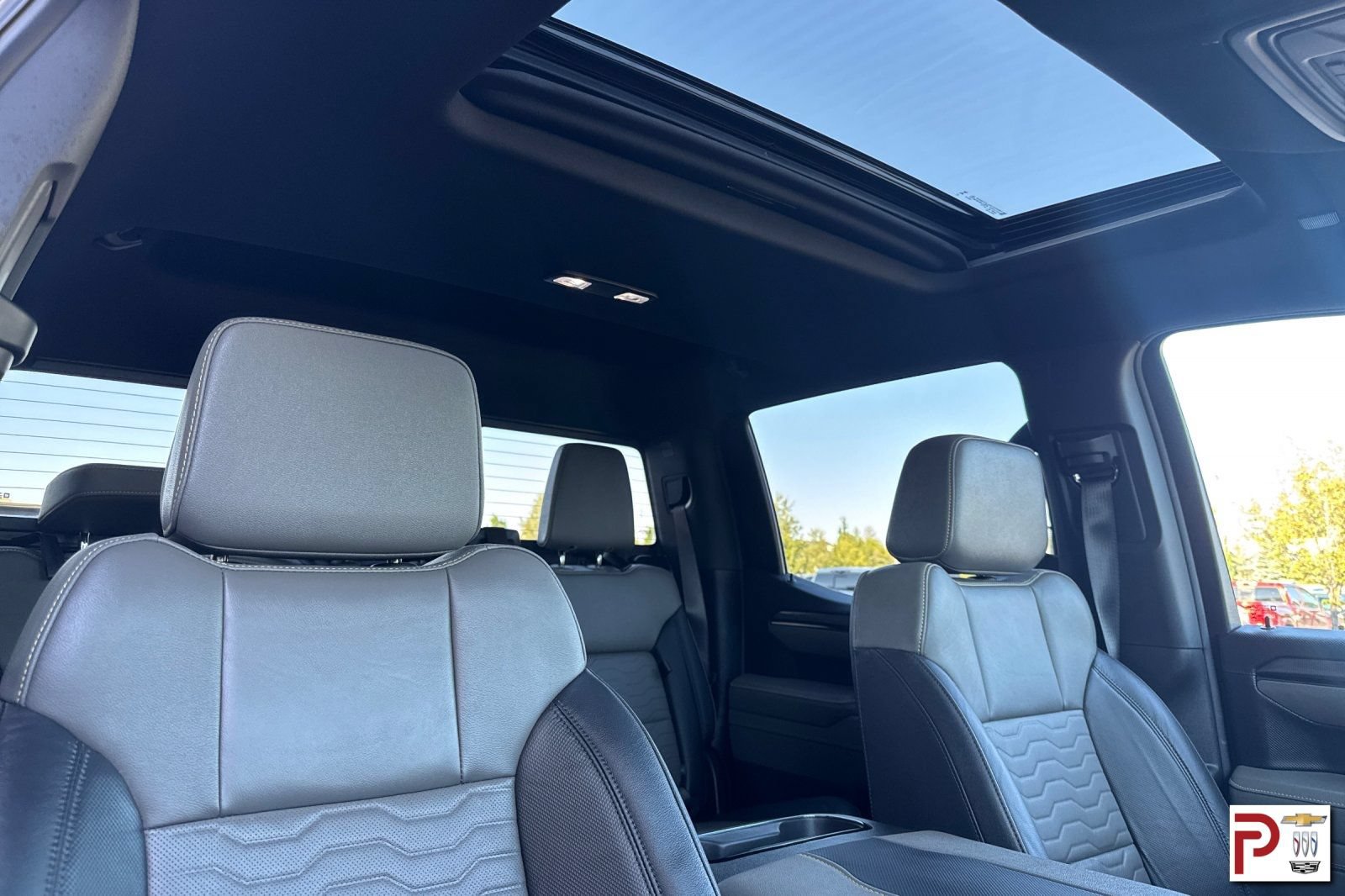 Certified 2025 Chevrolet Silverado 1500 ZR2 AWD/4WD image 19