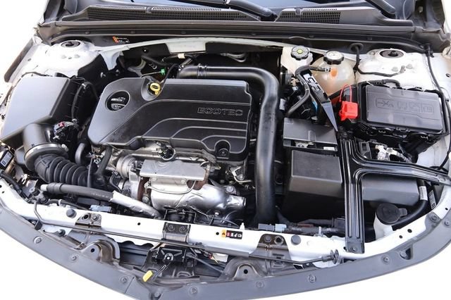 Used 2024 Chevrolet Malibu LT FWD image 26