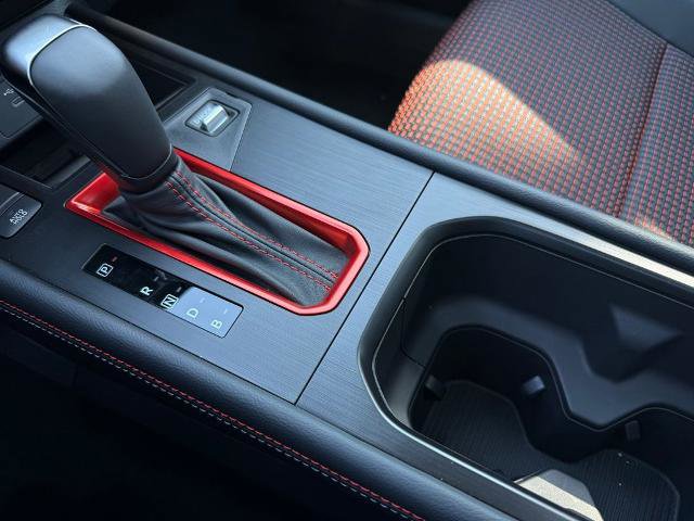 New 2026 Nissan Kicks SR w/ SR Premium Package FWD image 26
