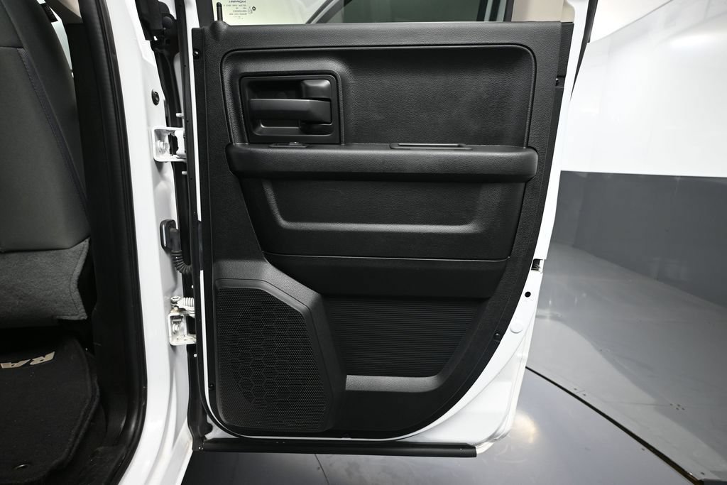 Used 2019 RAM 1500 Express w/ Express Value Package AWD/4WD image 31