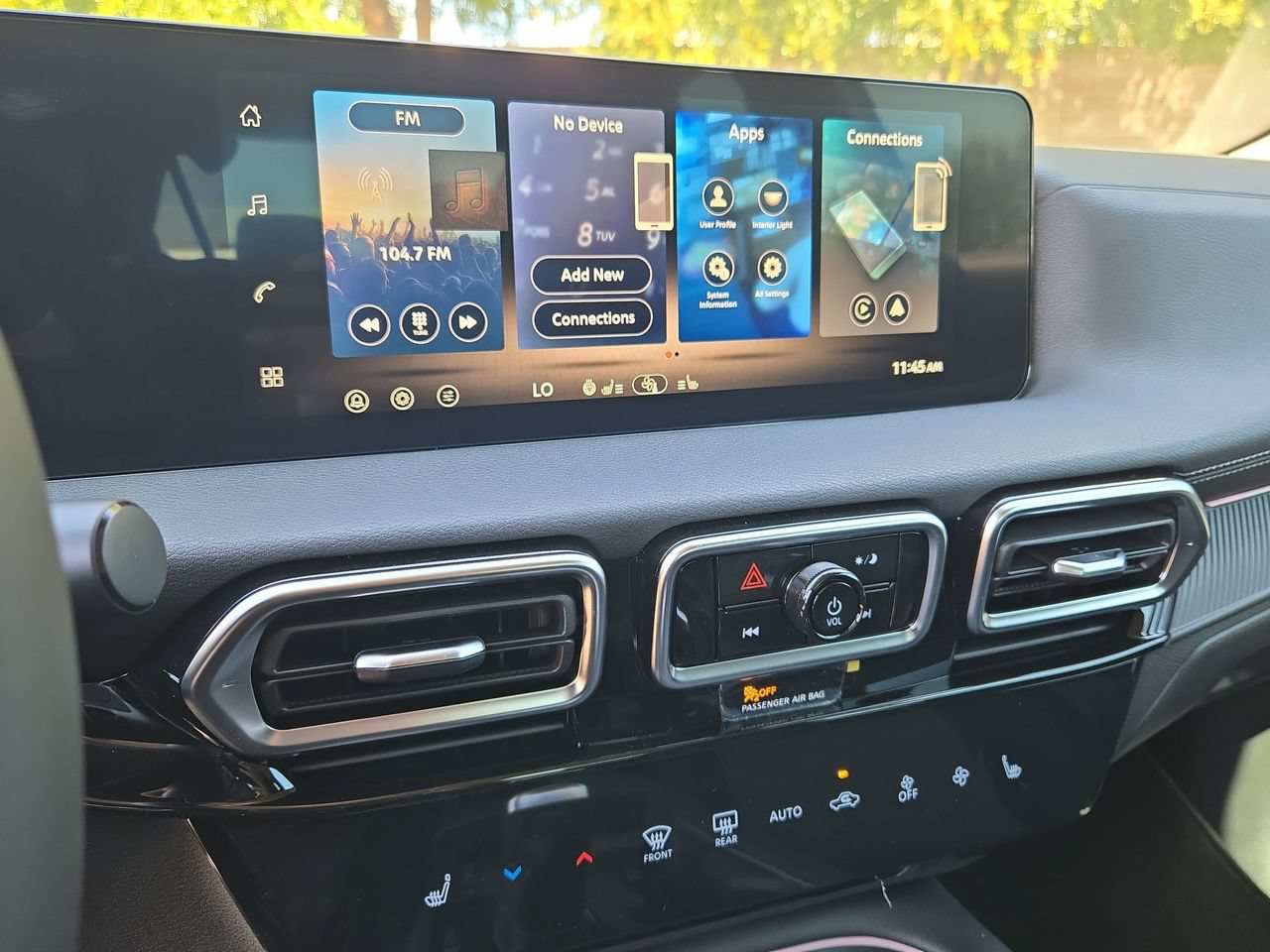 New 2026 Nissan Sentra SV w/ Floor Mat Package FWD image 19
