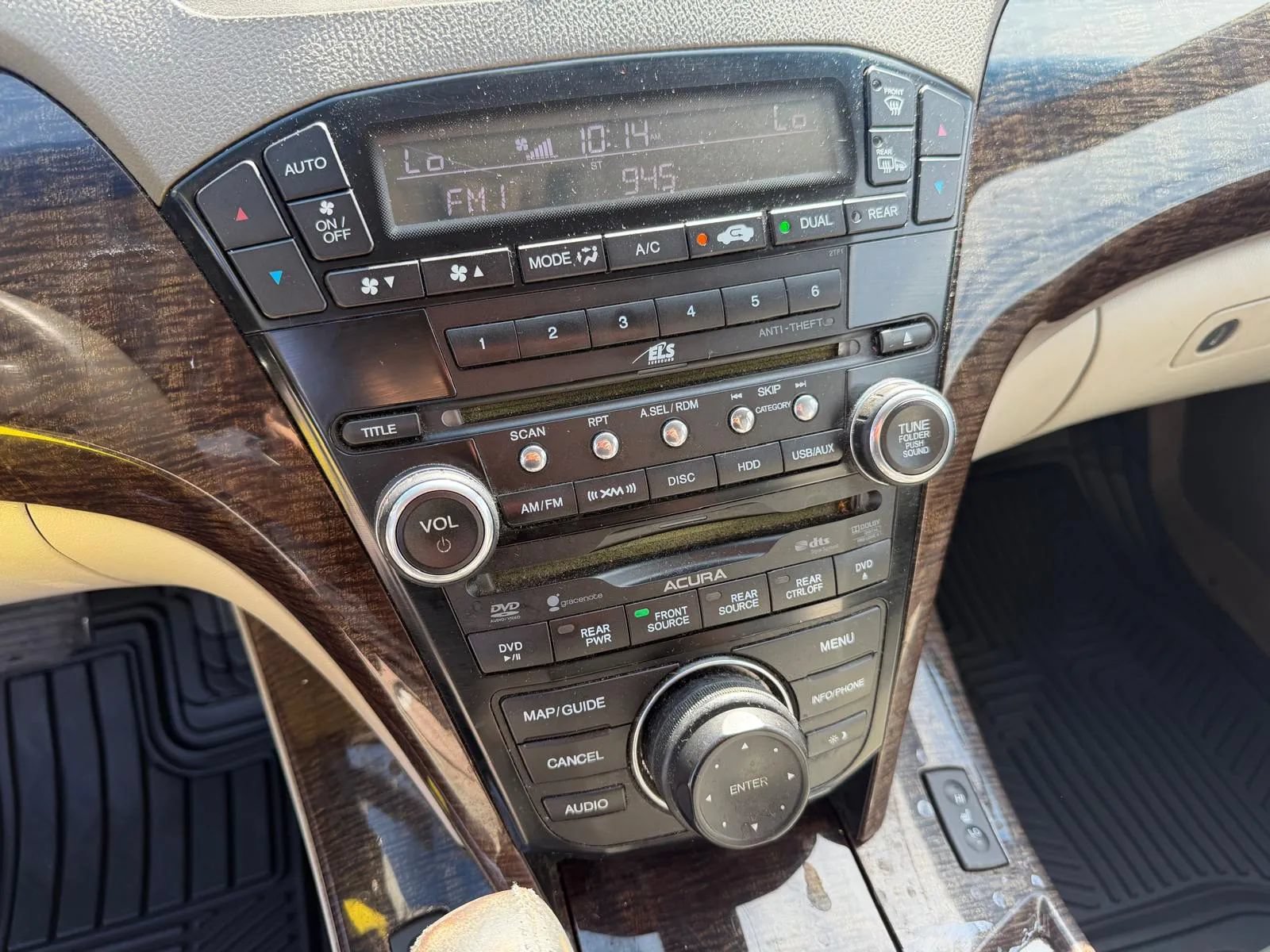 Used 2011 Acura MDX w/ Technology & Entertainment AWD/4WD image 16