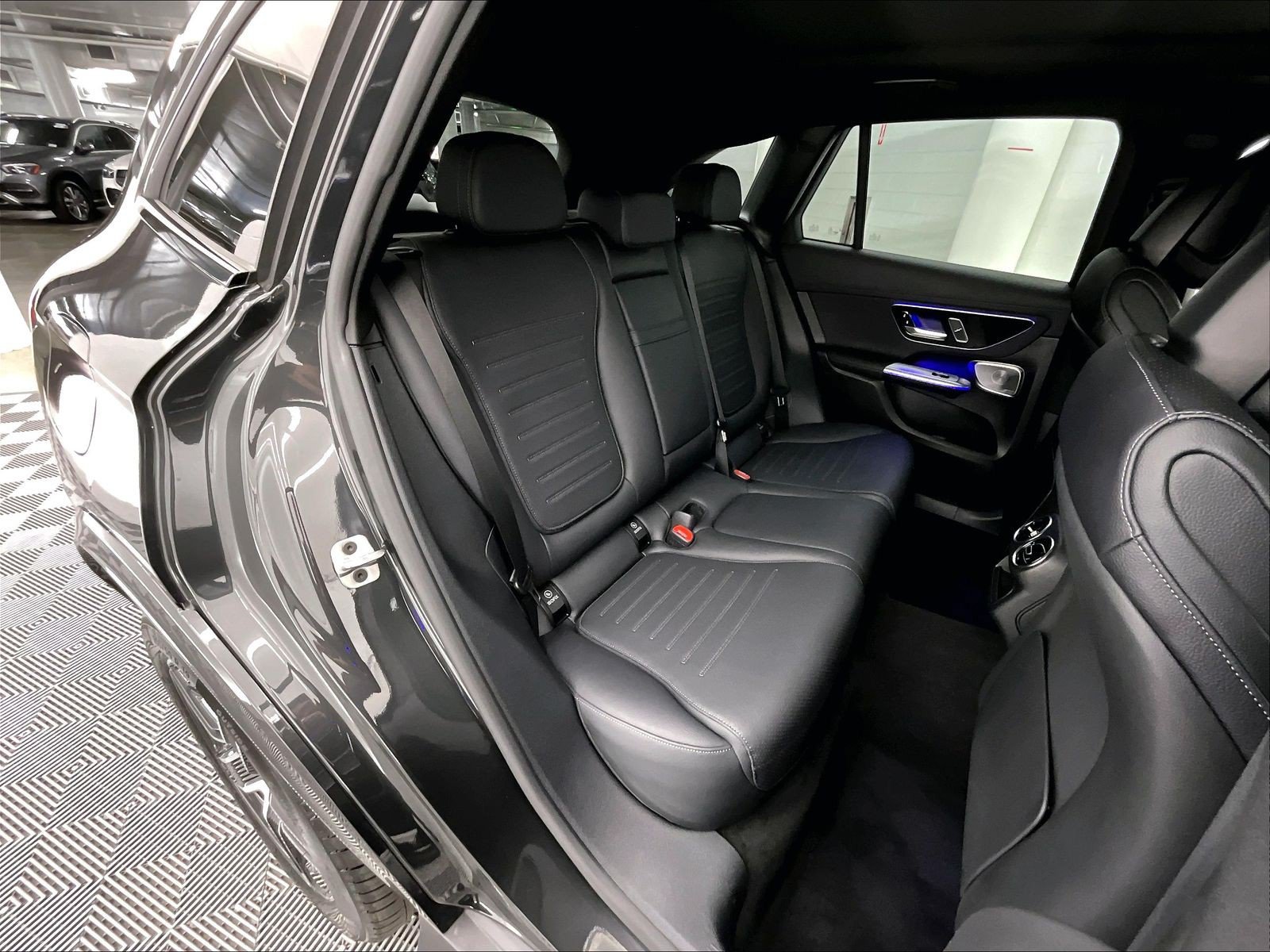 Certified 2025 Mercedes-Benz GLC 300 4MATIC w/ AMG Line image 17