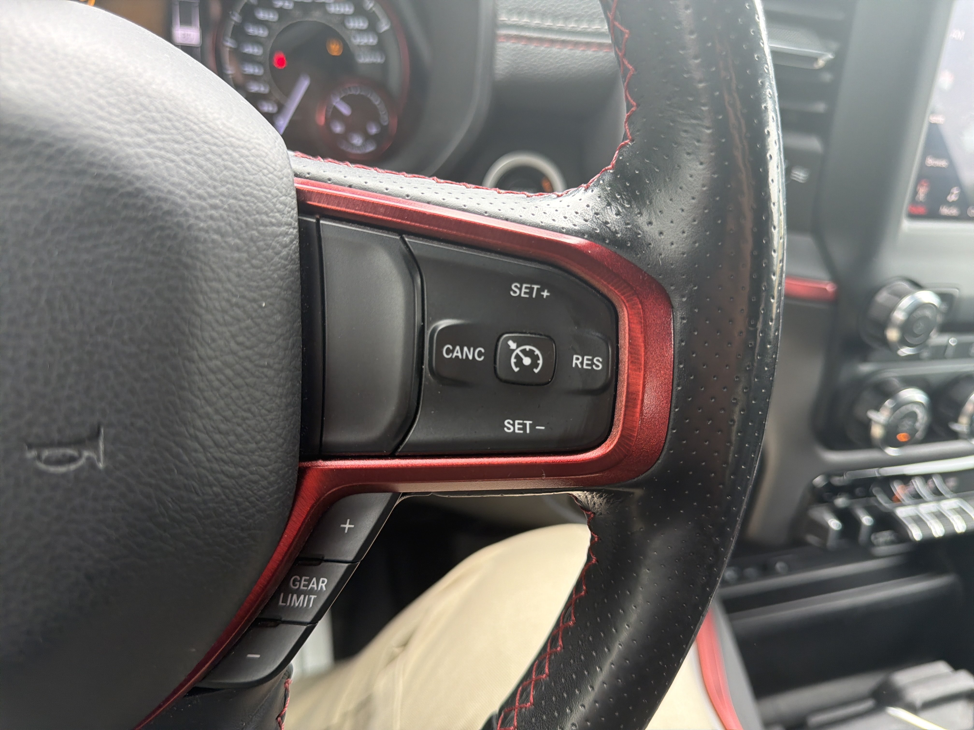 Used 2019 RAM 1500 Rebel w/ Rebel Level 1 Equipment Group AWD/4WD image 19