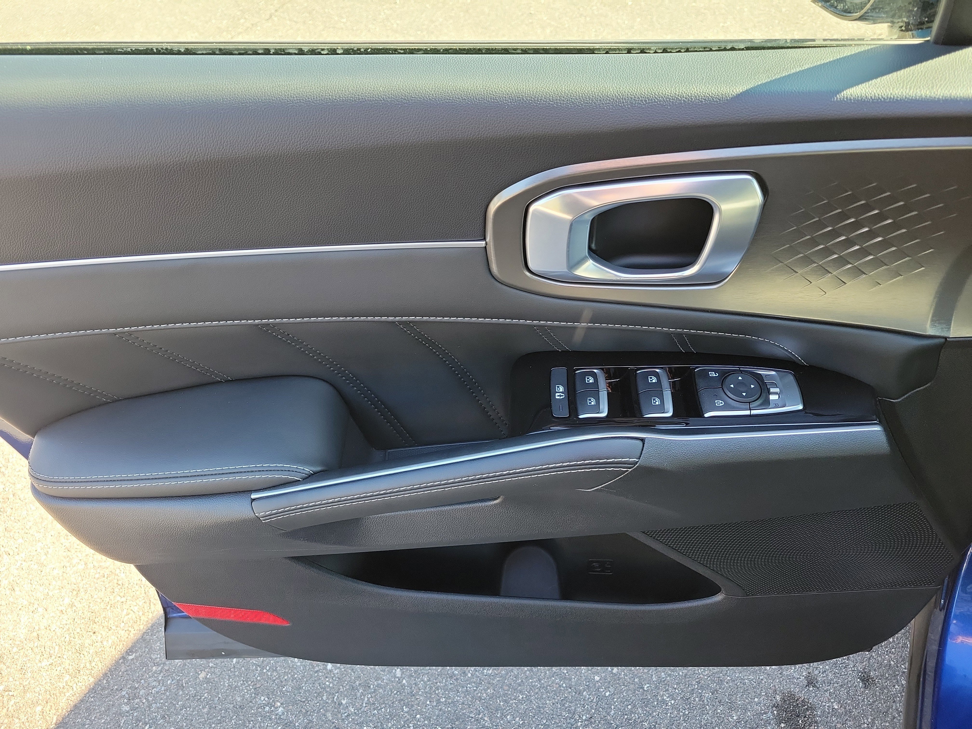 Certified 2021 Kia Sorento SX image 21