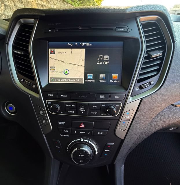 Used 2023 Hyundai Santa Fe SEL w/ Premium Package FWD image 21