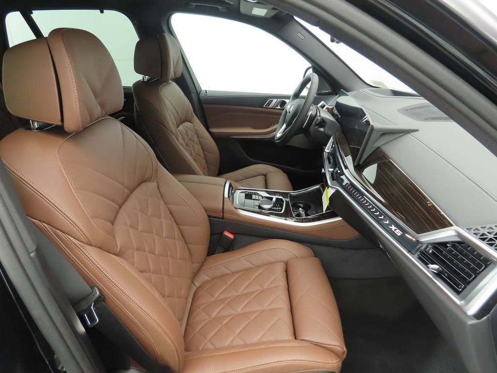 New 2026 BMW X5 sDrive40i w/ Climate Comfort Package image 21