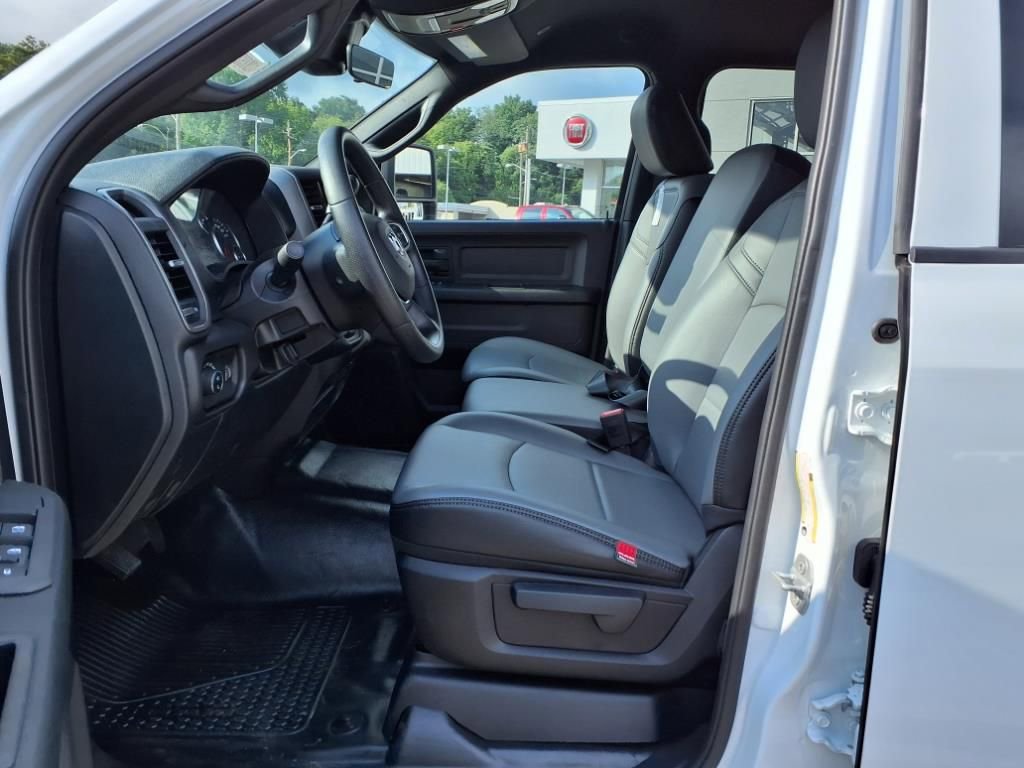 New 2026 RAM 2500 Tradesman w/ Chrome Appearance Group image 4