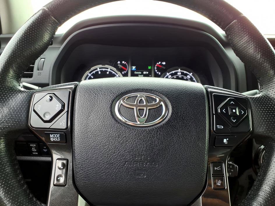 Certified 2024 Toyota 4Runner TRD Off-Road Premium AWD/4WD image 21