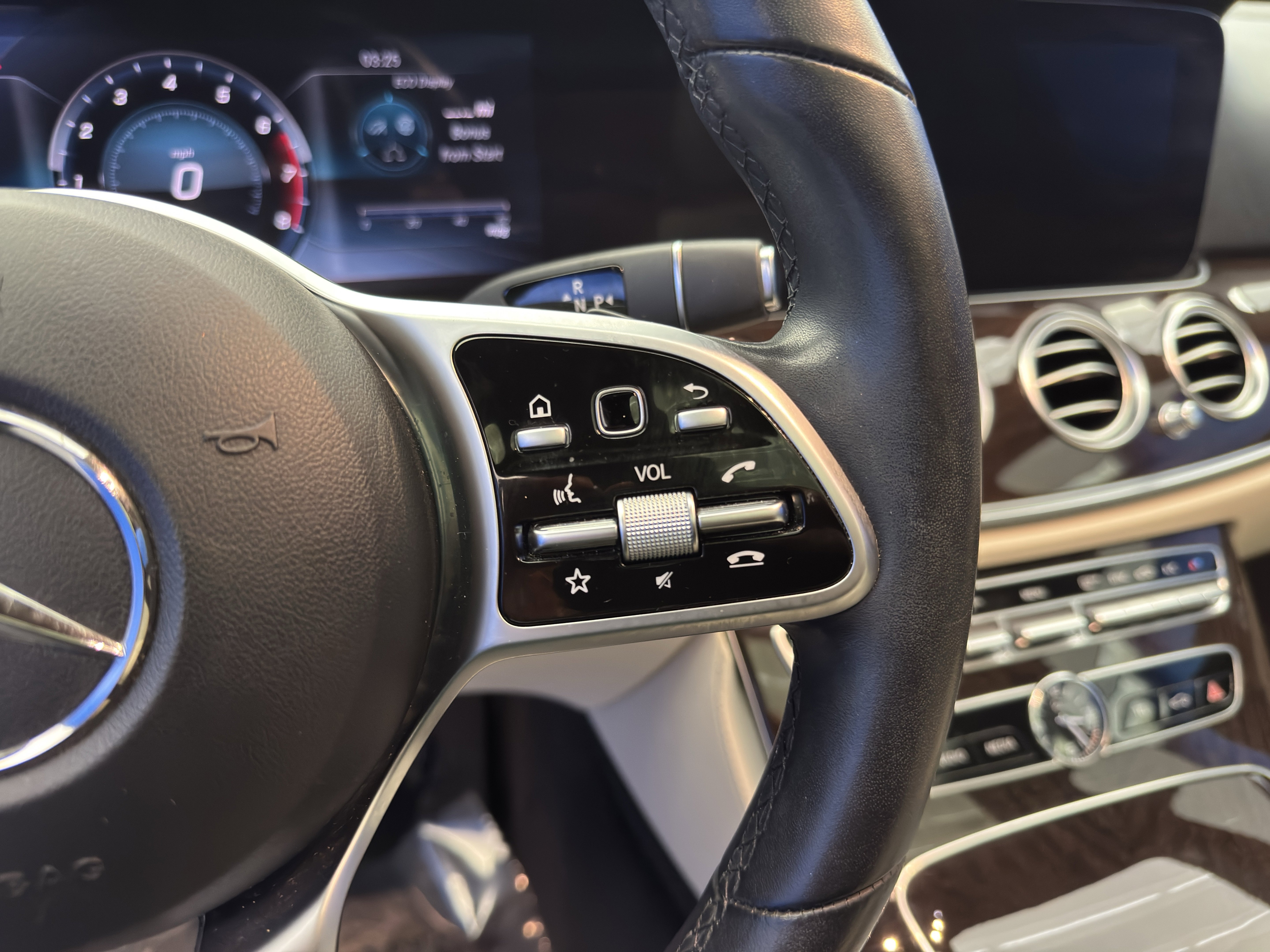 Used 2020 Mercedes-Benz E 450 4MATIC Sedan image 18