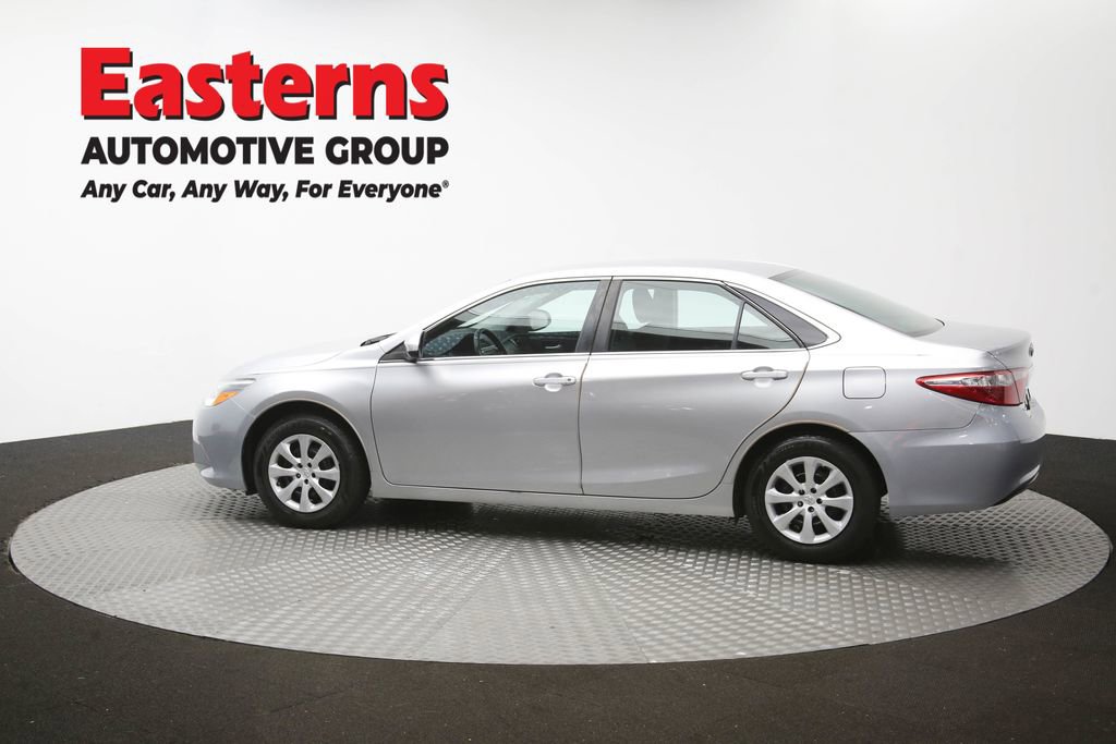 Used 2017 Toyota Camry LE FWD image 60