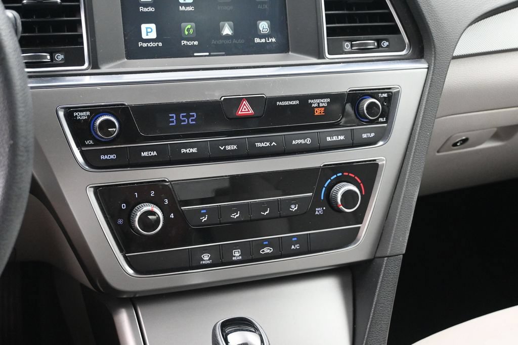 Used 2016 Hyundai Sonata SE FWD image 18