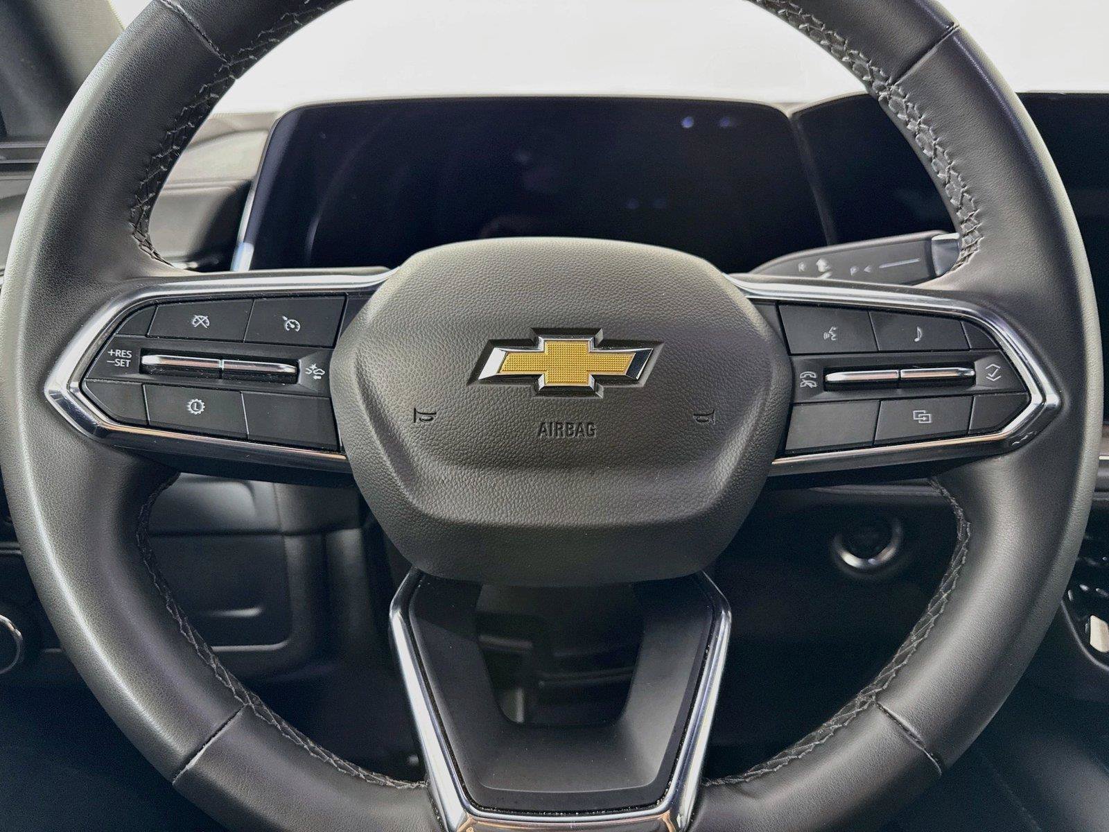 Used 2025 Chevrolet Tahoe LT RWD image 17