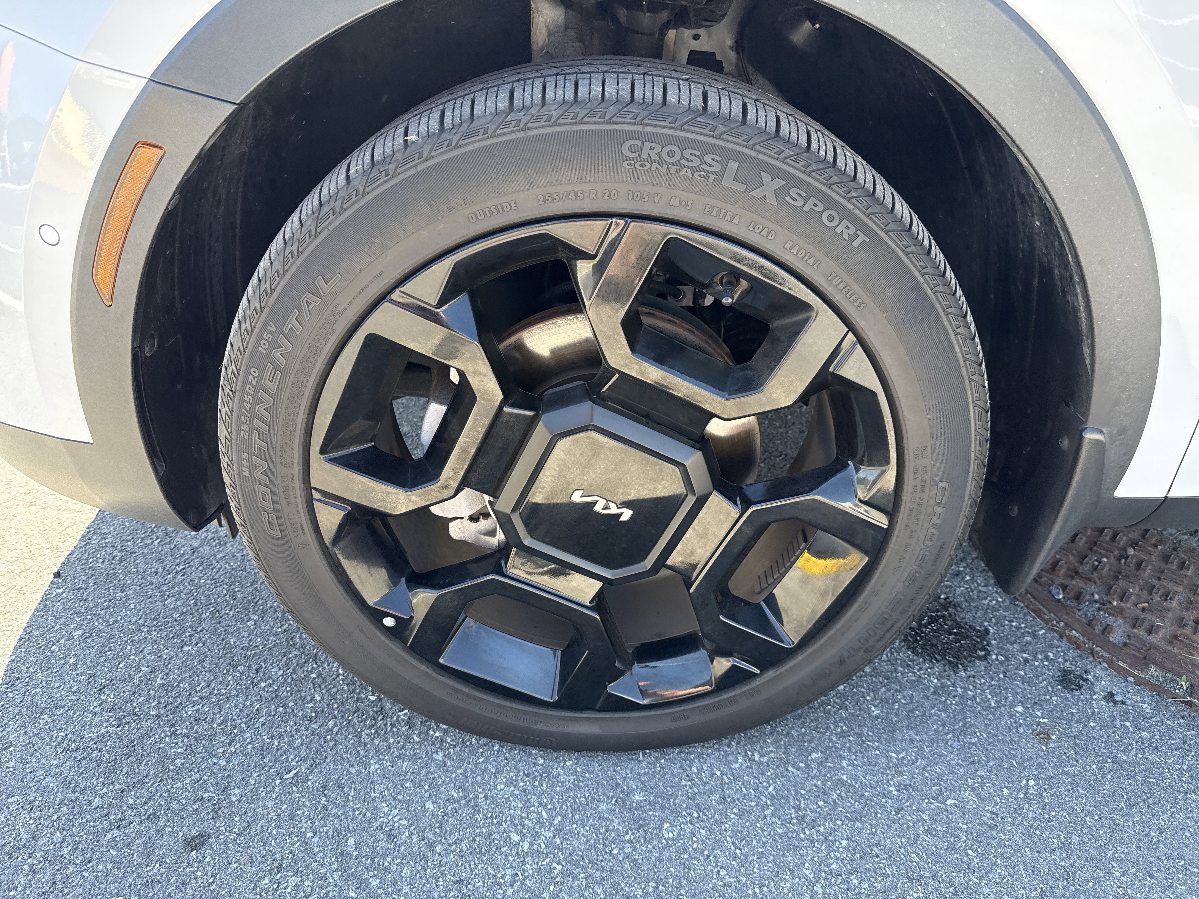 Certified 2024 Kia Sorento SX AWD/4WD image 11