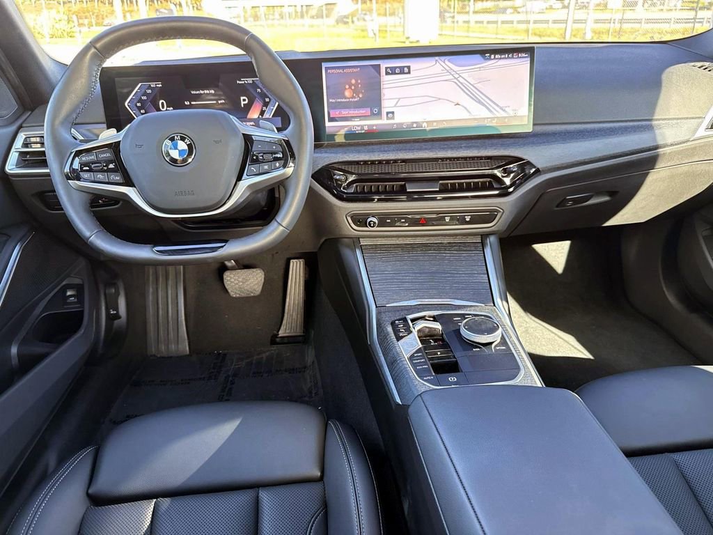 Used 2025 BMW 330i Sedan w/ Premium Package RWD image 19