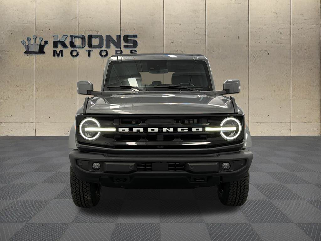 Used 2022 Ford Bronco Outer Banks AWD/4WD image 3