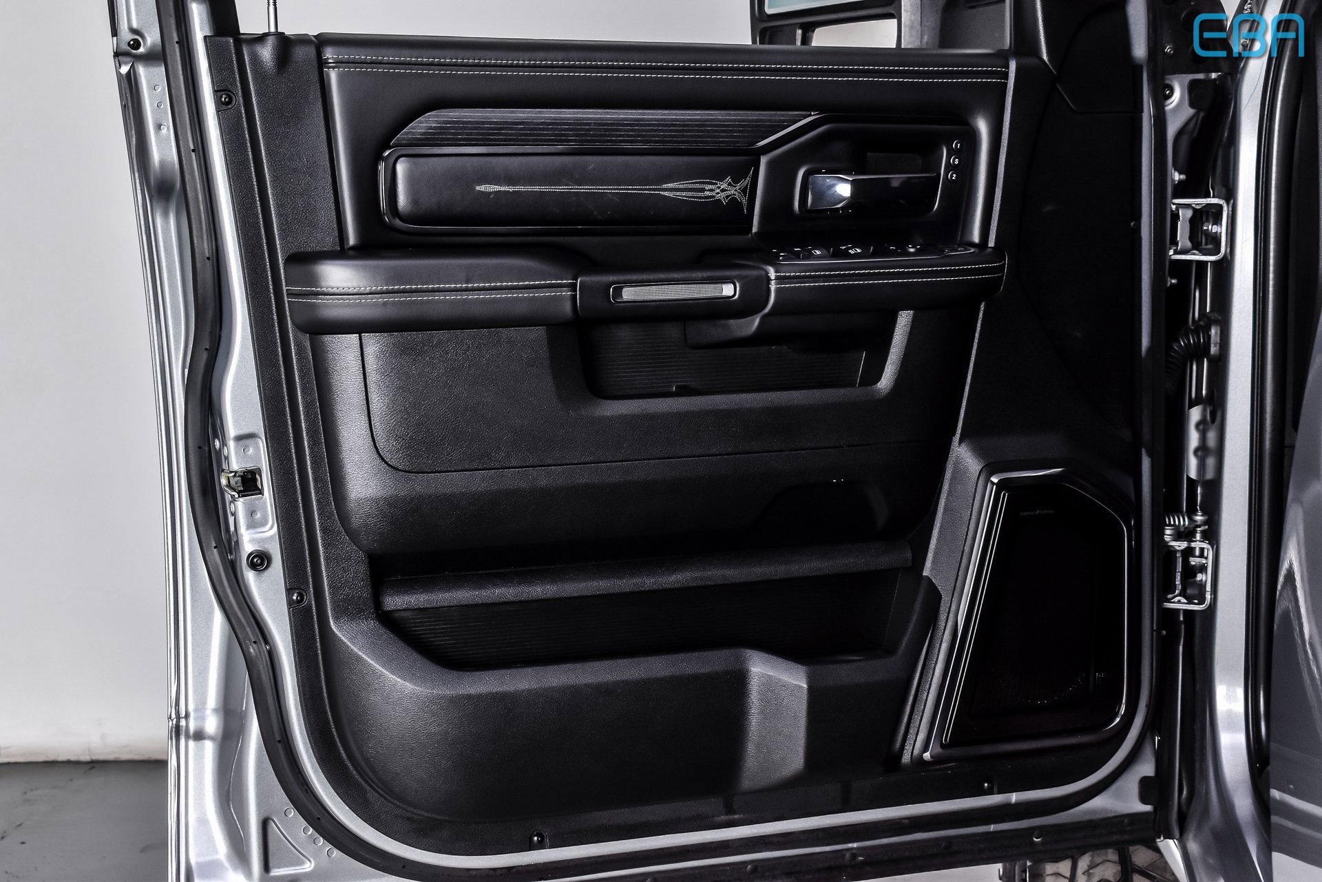 Used 2023 RAM 2500 Limited image 12