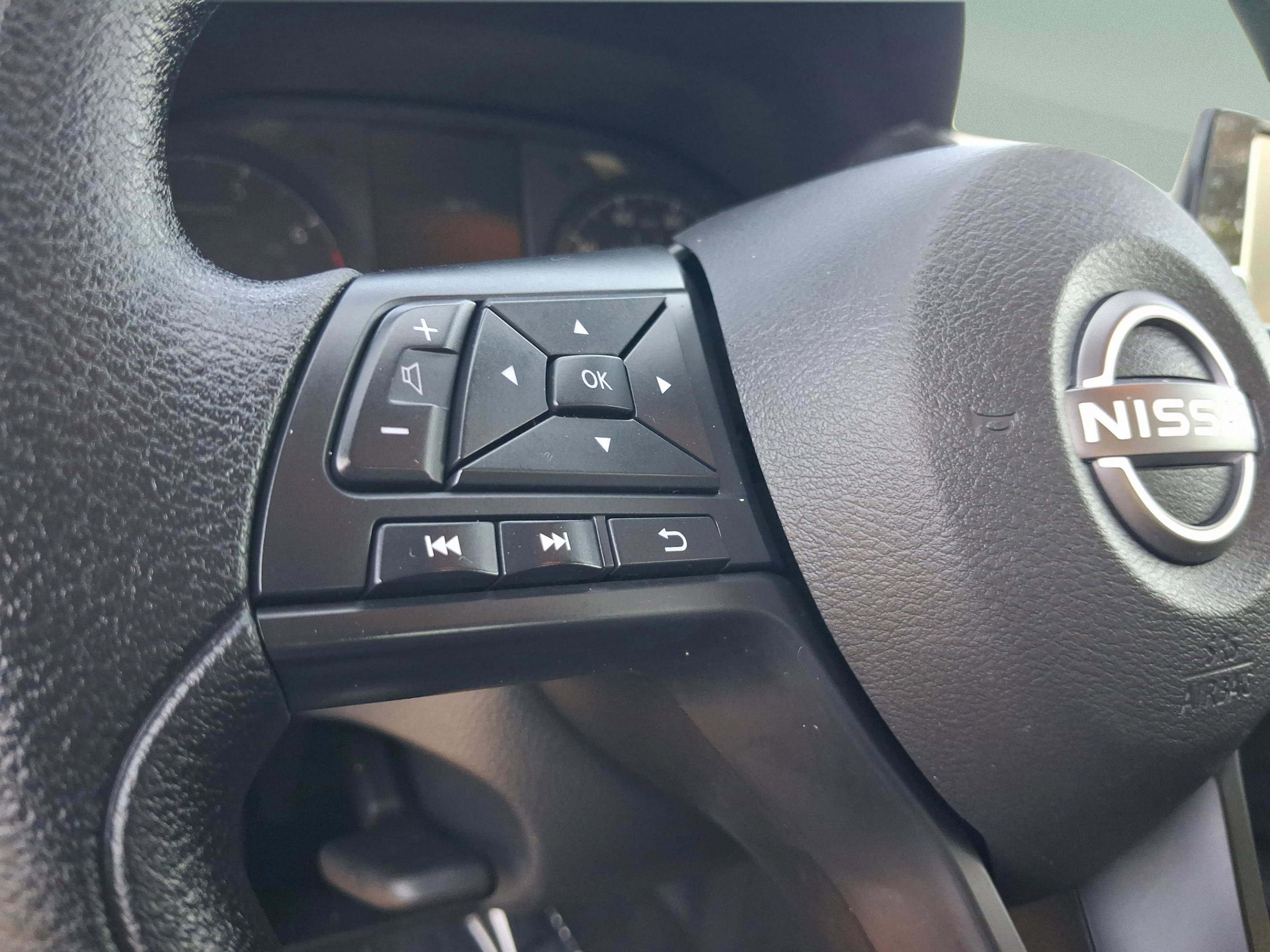 Used 2024 Nissan Altima 2.5 S image 12