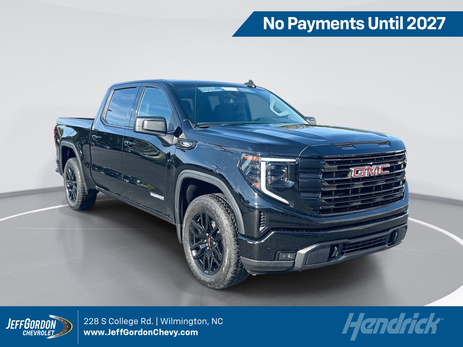 Used 2024 GMC Sierra 1500 Elevation AWD/4WD image 1