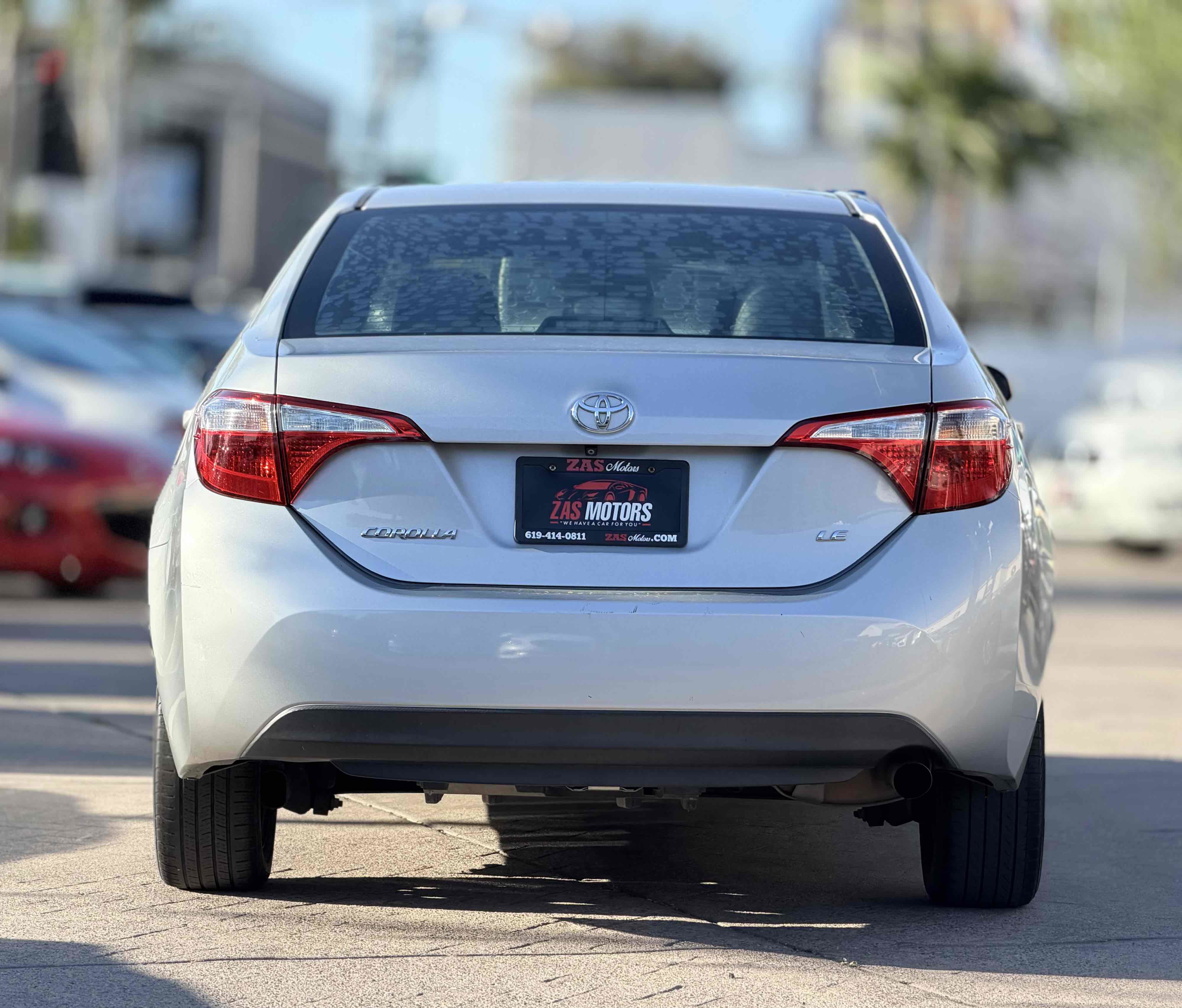 Used 2015 Toyota Corolla LE FWD image 7
