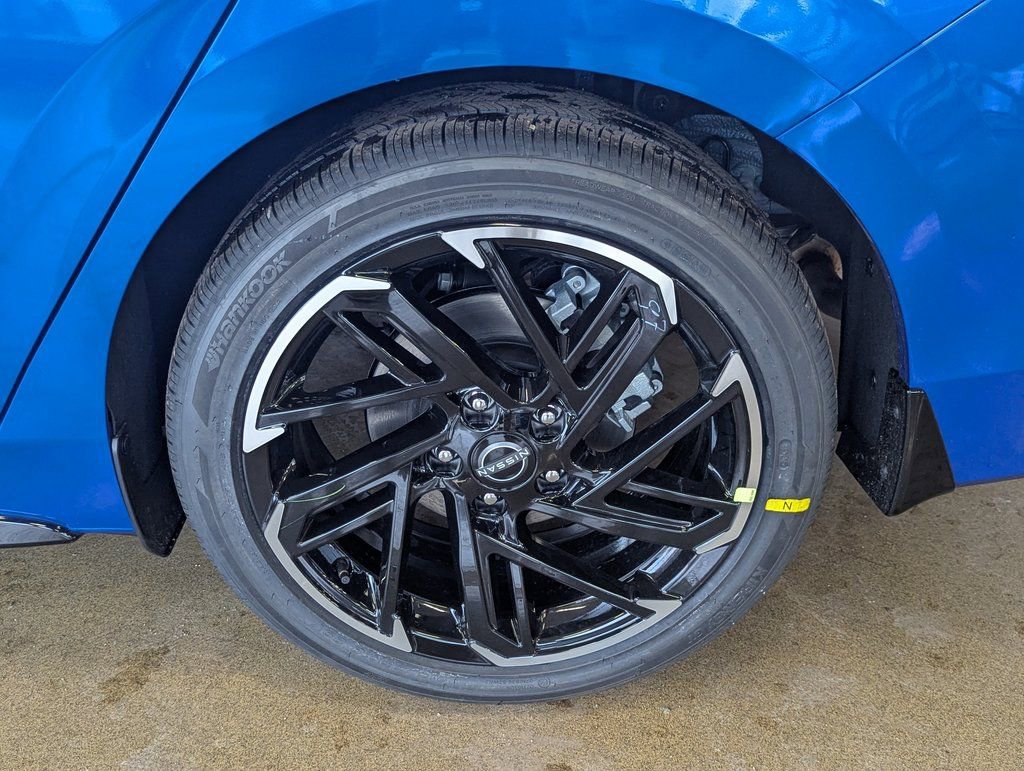 New 2026 Nissan Sentra SR w/ SR Premium Package image 41