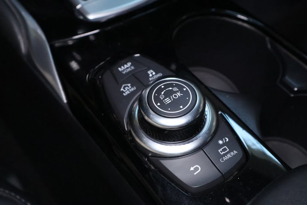 Used 2019 INFINITI QX30 AWD w/ Proassist Package image 34