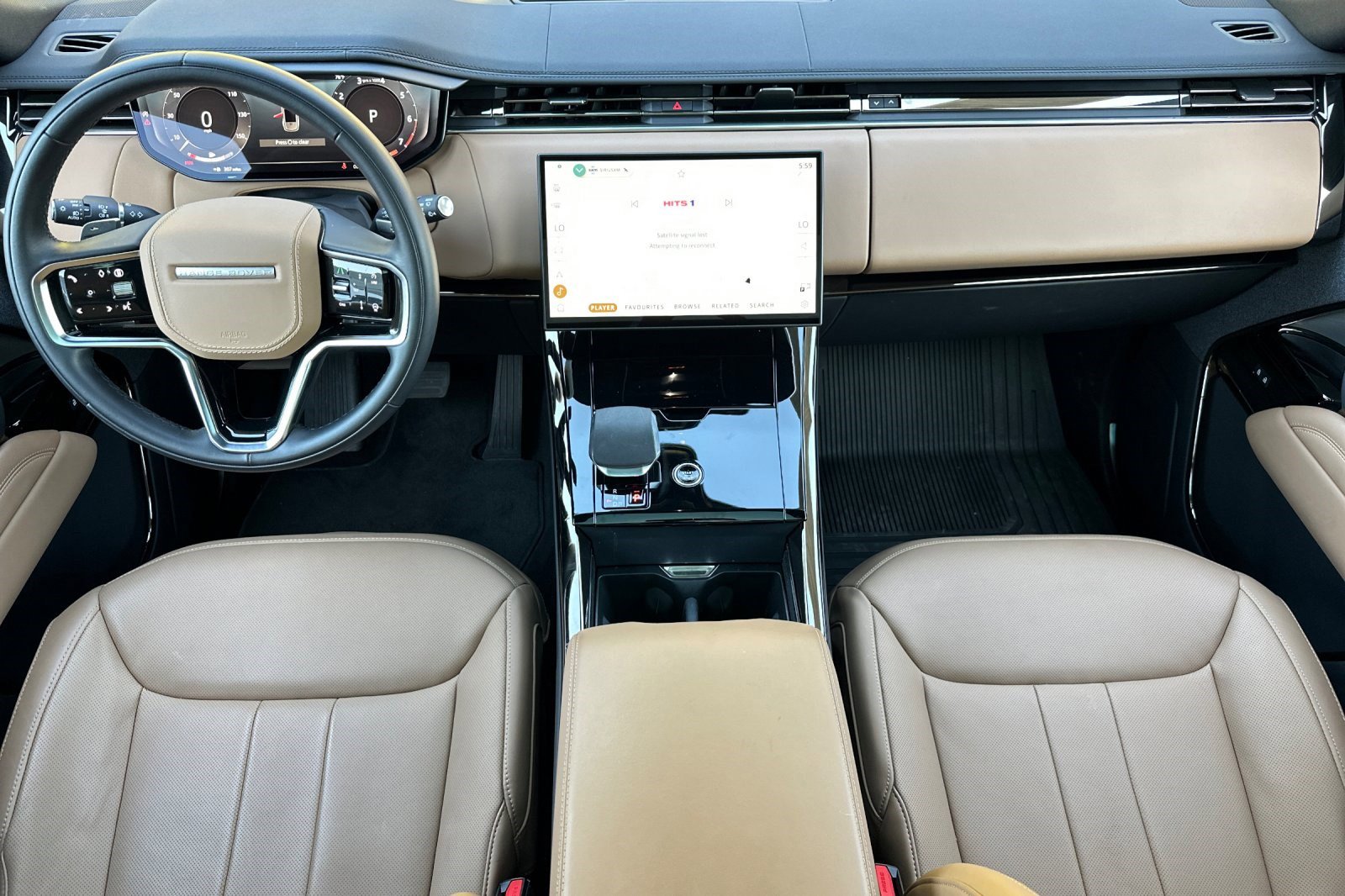 Used 2025 Land Rover Range Rover Sport SE image 27