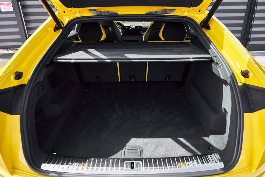 Used 2021 Lamborghini Urus image 17