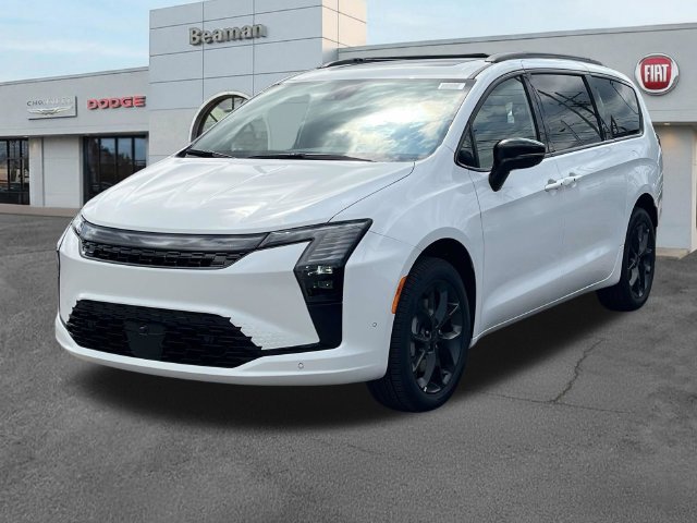 New 2027 Chrysler Pacifica Limited AWD/4WD image 3