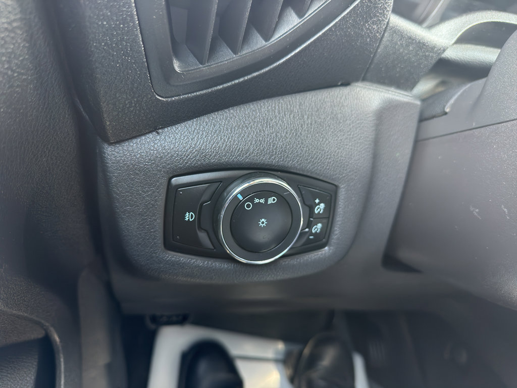 Used 2014 Ford Transit Connect XLT image 18
