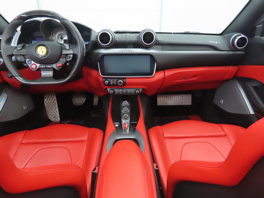 Used 2019 Ferrari Portofino image 21
