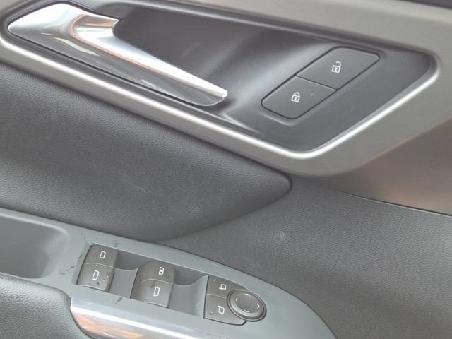 New 2027 Chevrolet Traverse LT w/ Midnight/Sport Edition FWD image 25