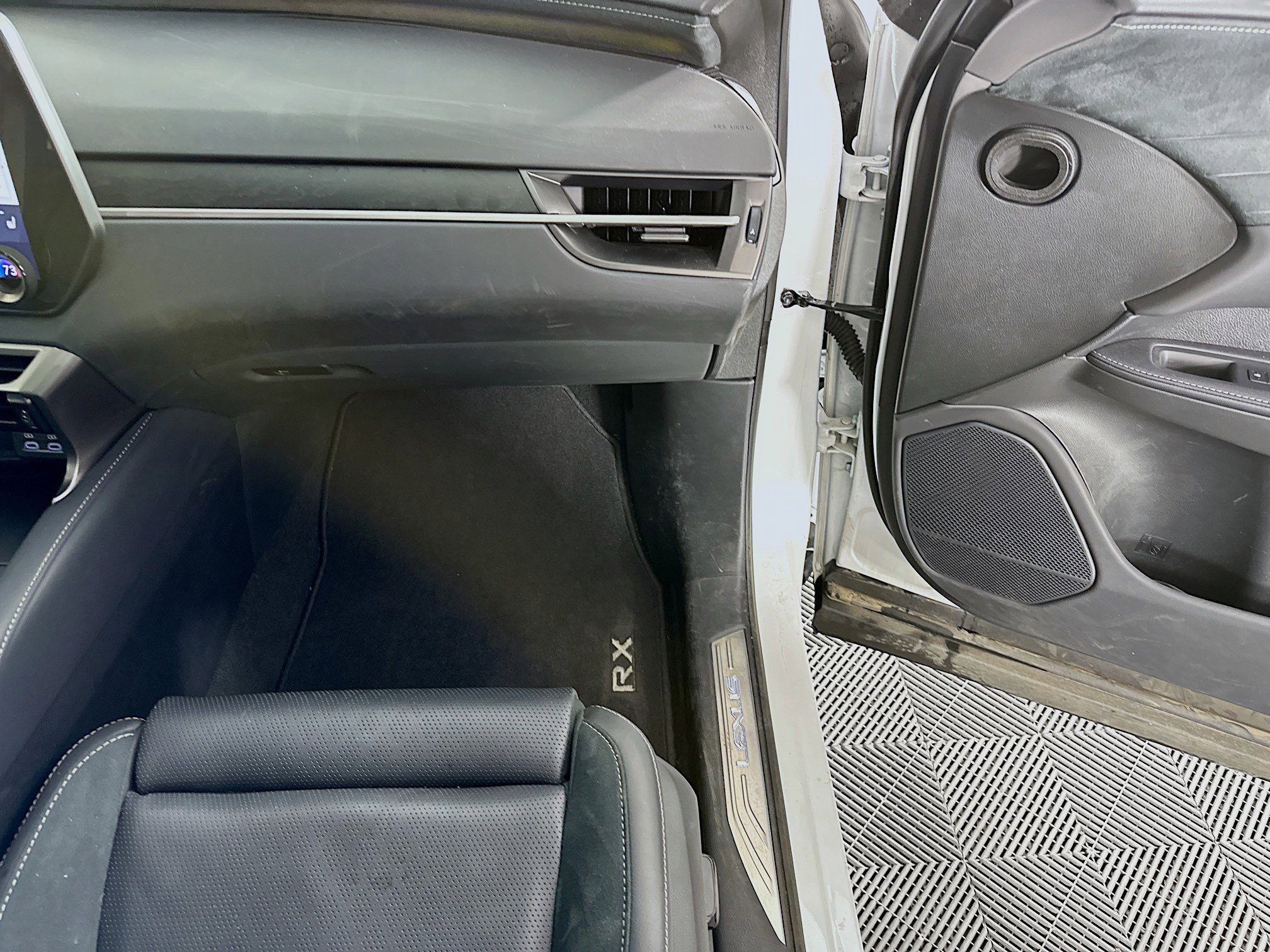 Used 2025 Lexus RX 350 image 33