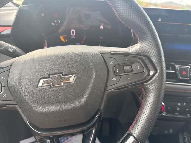 Used 2024 Chevrolet TrailBlazer RS FWD image 32