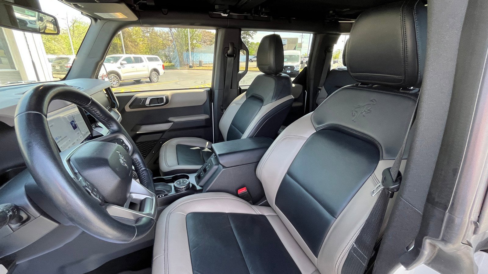 Used 2023 Ford Bronco Wildtrak AWD/4WD image 18