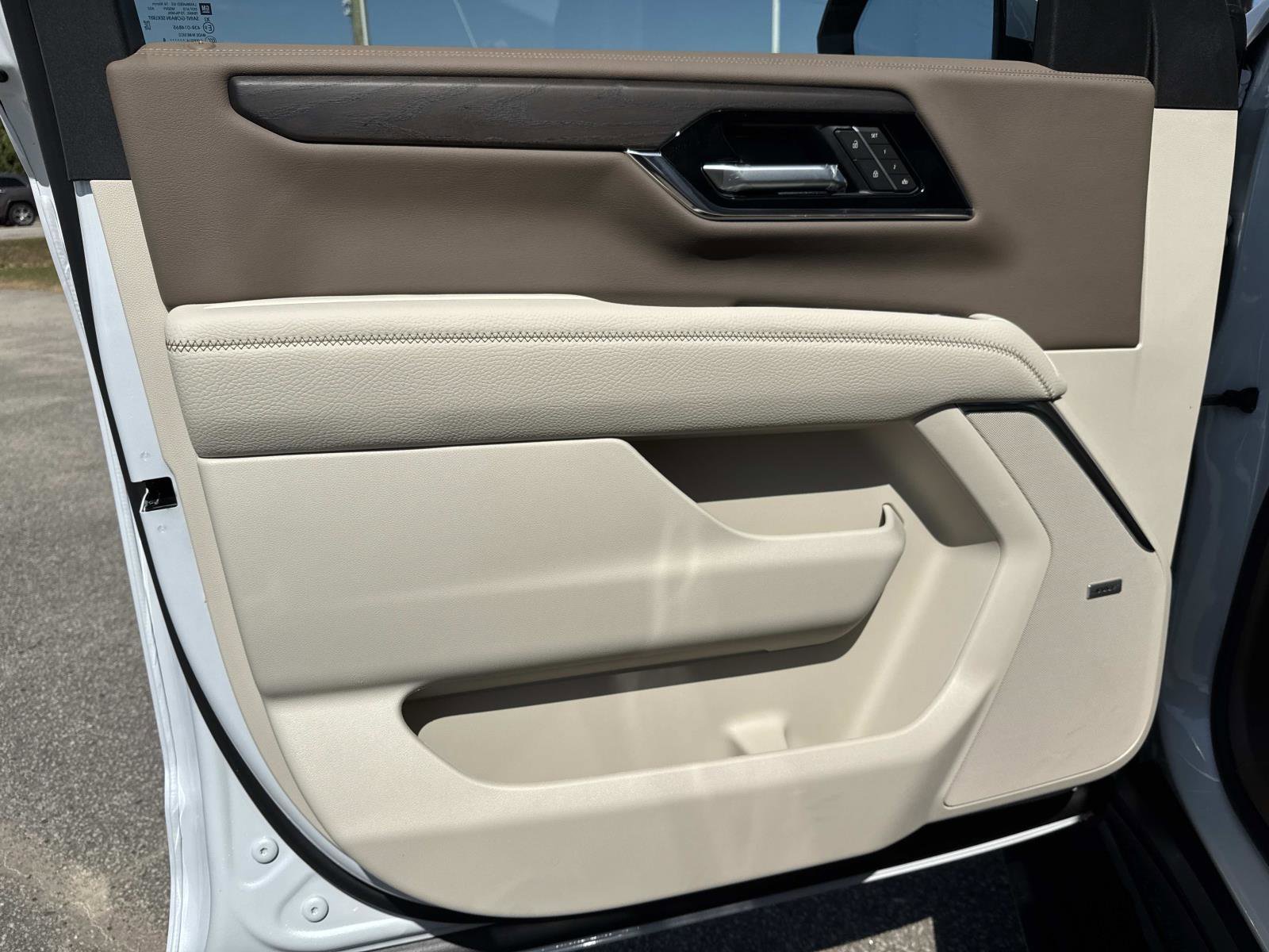 New 2026 GMC Yukon XL Denali w/ Sun & Power Step Package image 20