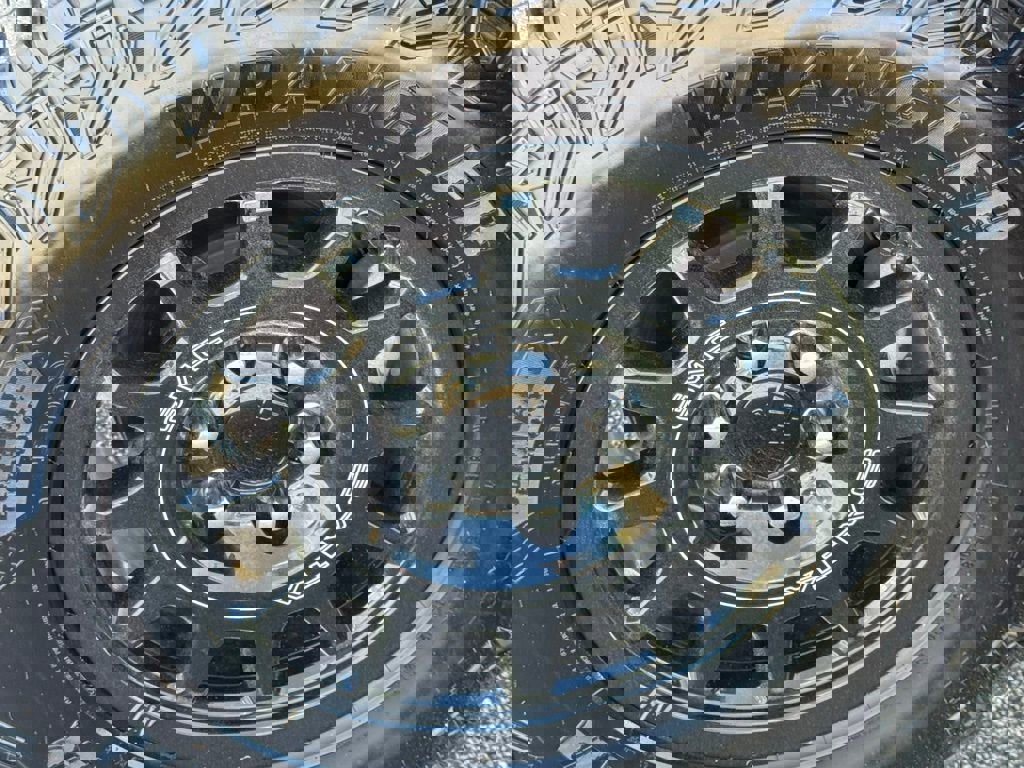 Used 2025 GMC Sierra 1500 AT4X w/ AT4X AEV Edition image 15