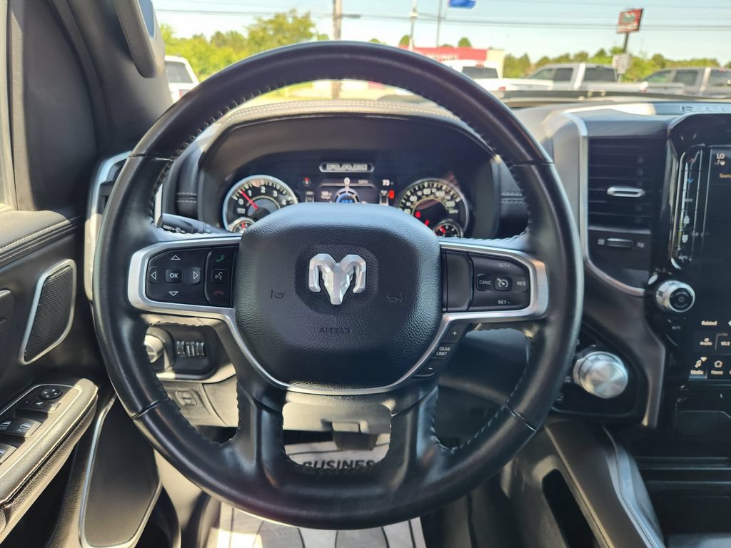 Used 2023 RAM 1500 Laramie AWD/4WD image 22