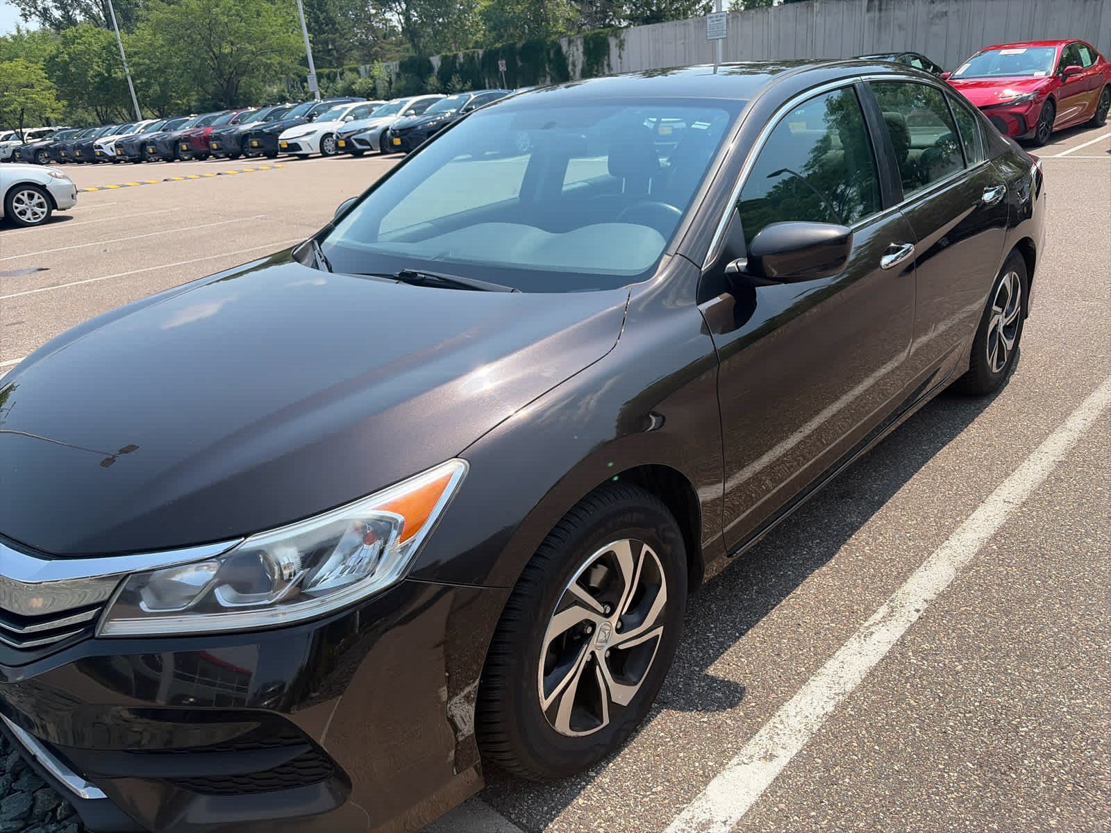 Used 2017 Honda Accord LX image 2