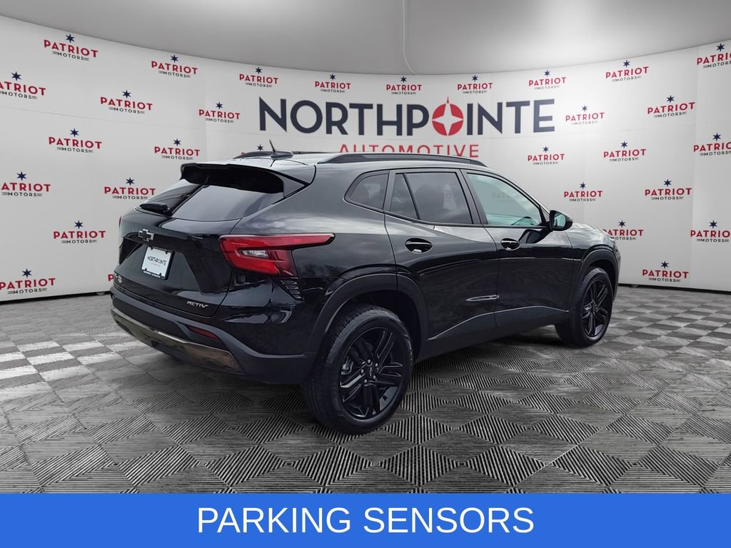 Used 2024 Chevrolet Trax ACTIV w/ Sunroof Package image 11