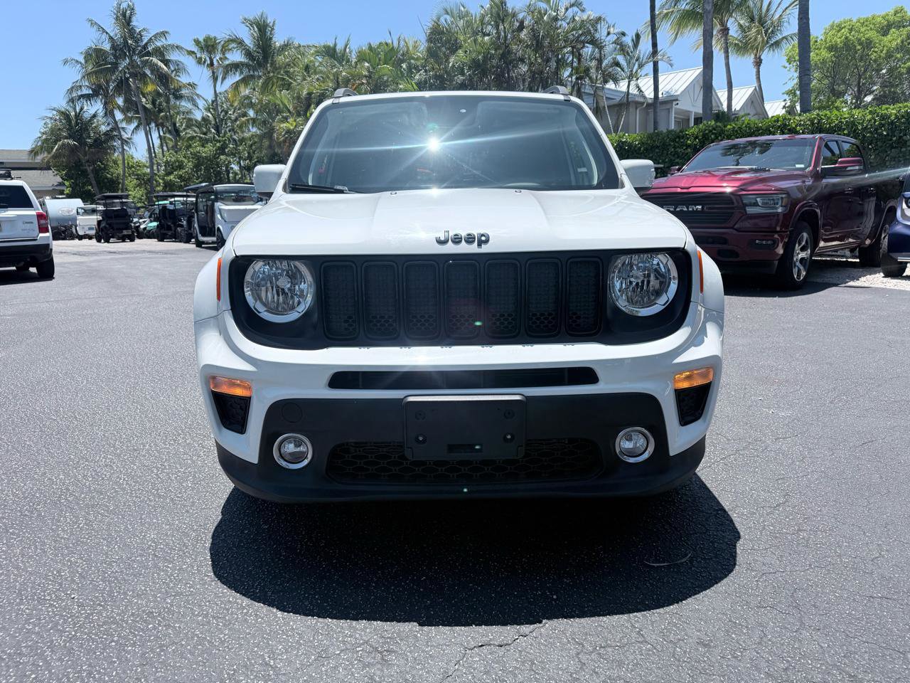 Used 2020 Jeep Renegade Altitude FWD image 9