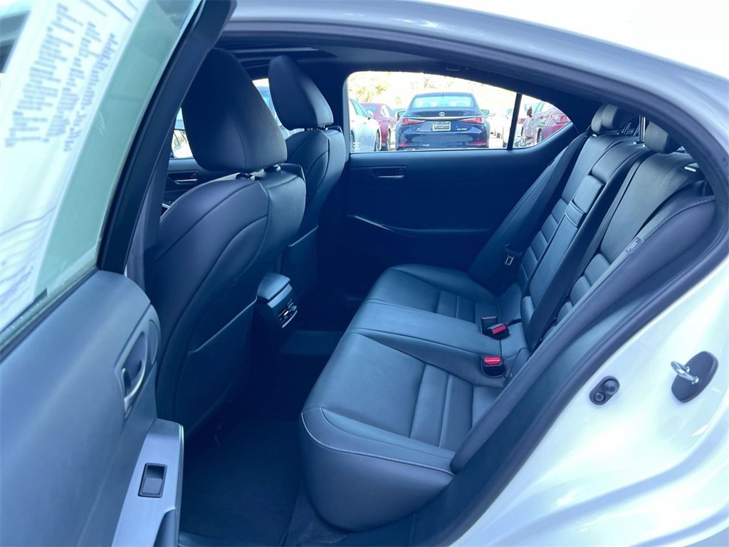 Used 2024 Lexus IS 500 image 20