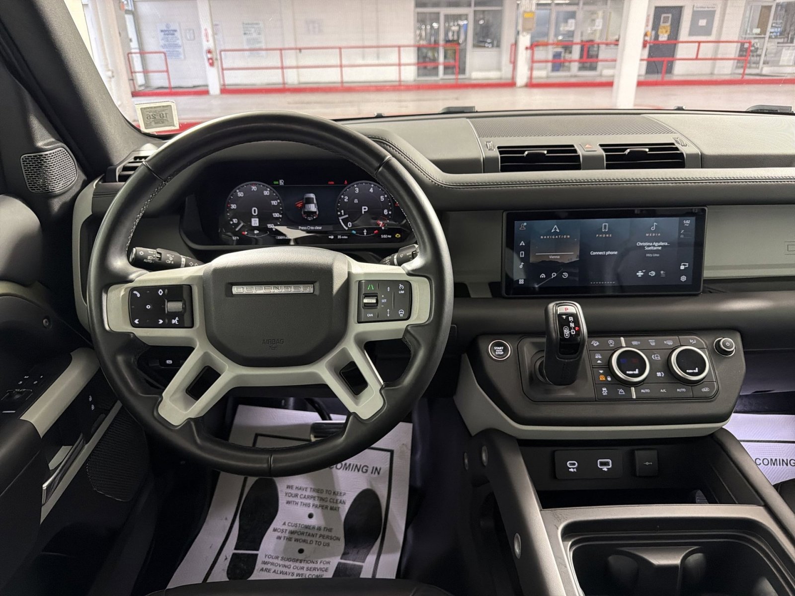 Used 2023 Land Rover Defender 110 S image 11