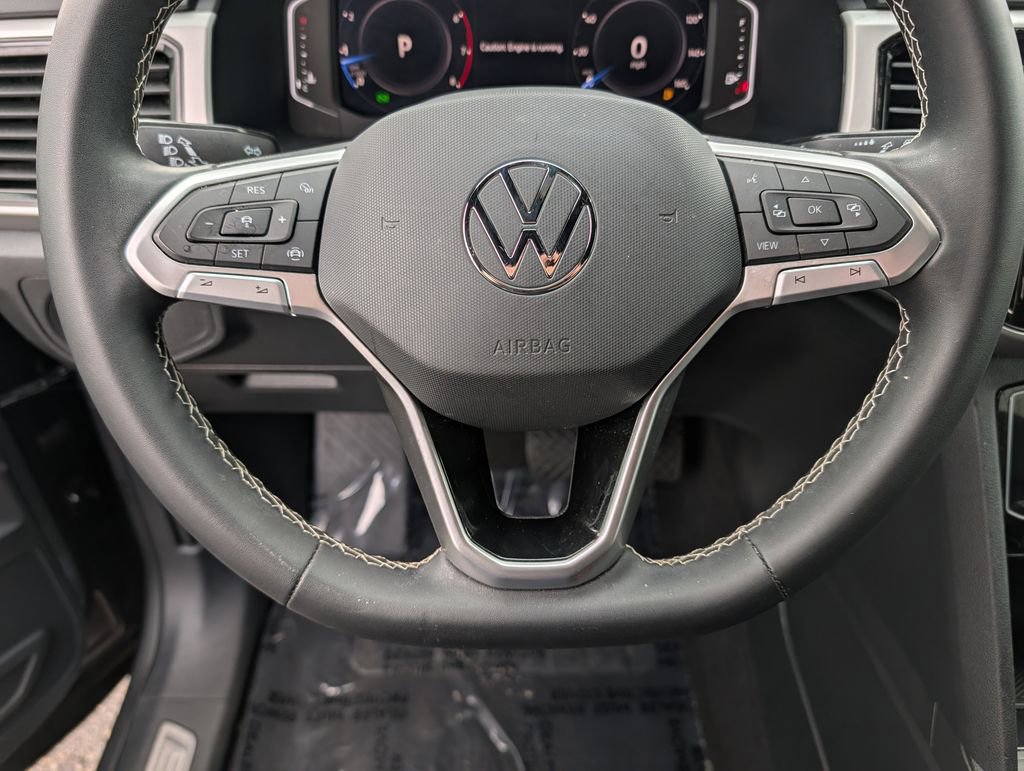 Used 2023 Volkswagen Atlas Cross Sport SE image 25