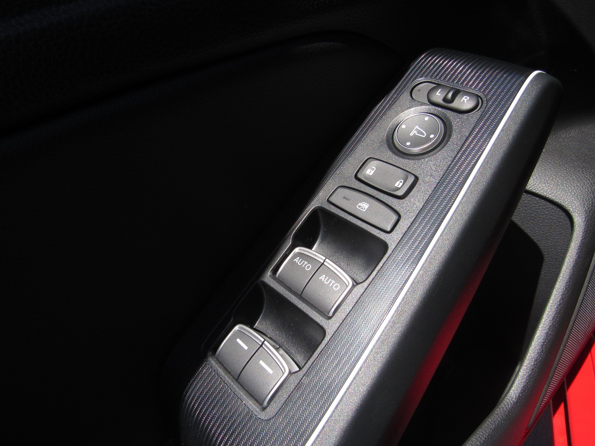 Certified 2025 Honda Civic Sport Touring image 22