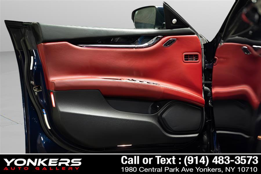 Used 2015 Maserati Quattroporte S Q4 AWD/4WD image 68