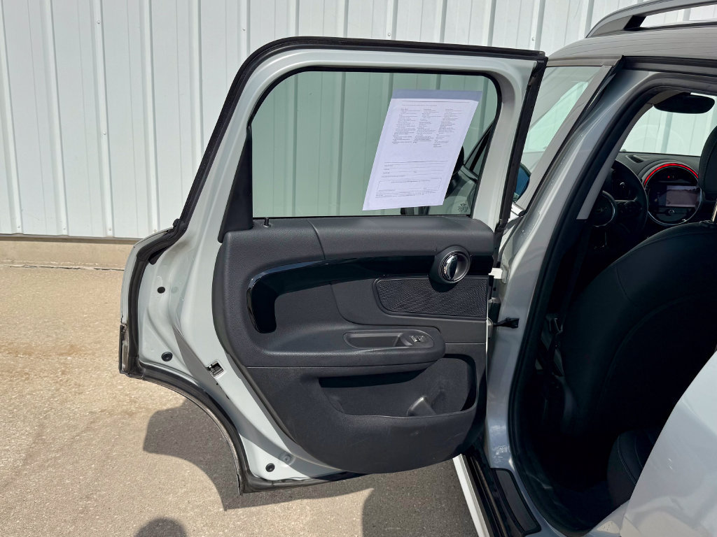 Used 2021 MINI Cooper Countryman ALL4 AWD/4WD image 15