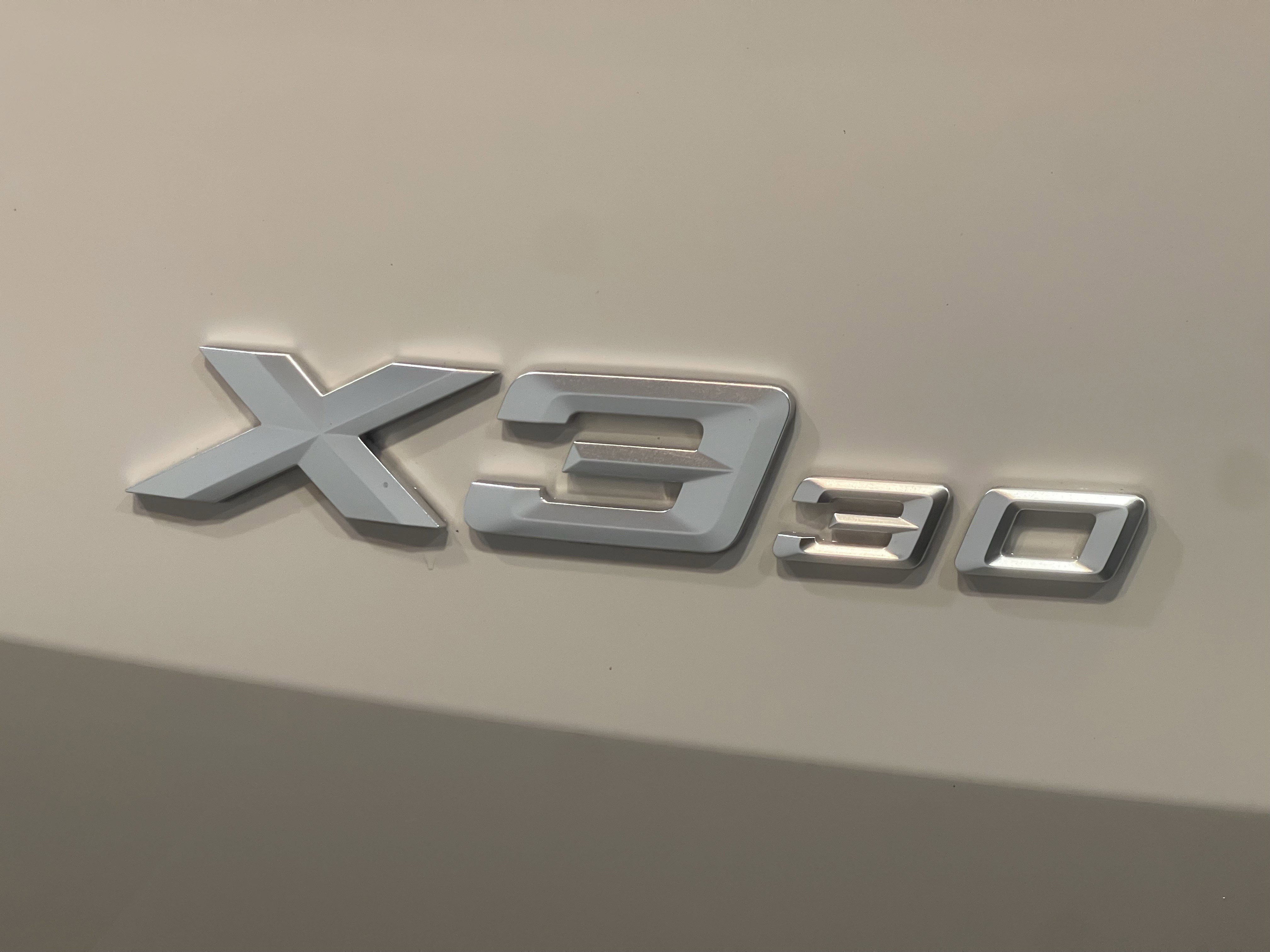 Used 2025 BMW X3 xDrive30i w/ Convenience Package image 24