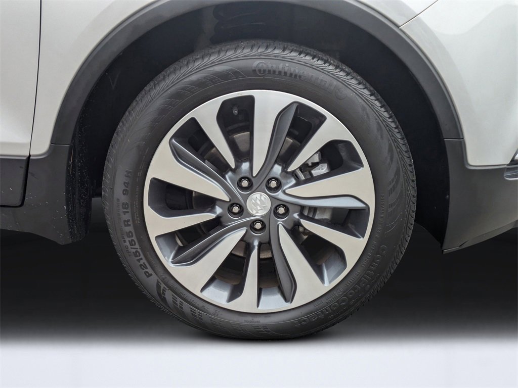 Used 2022 Buick Encore Preferred w/ Safety Package image 11