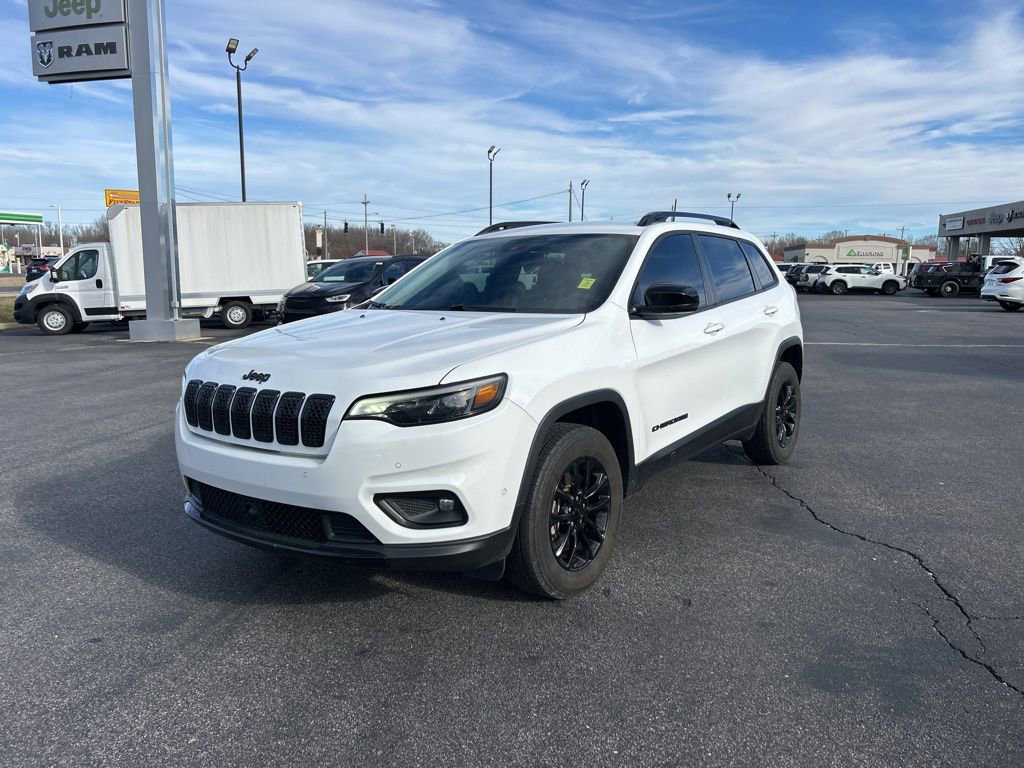 Used 2023 Jeep Cherokee Altitude Lux image 5